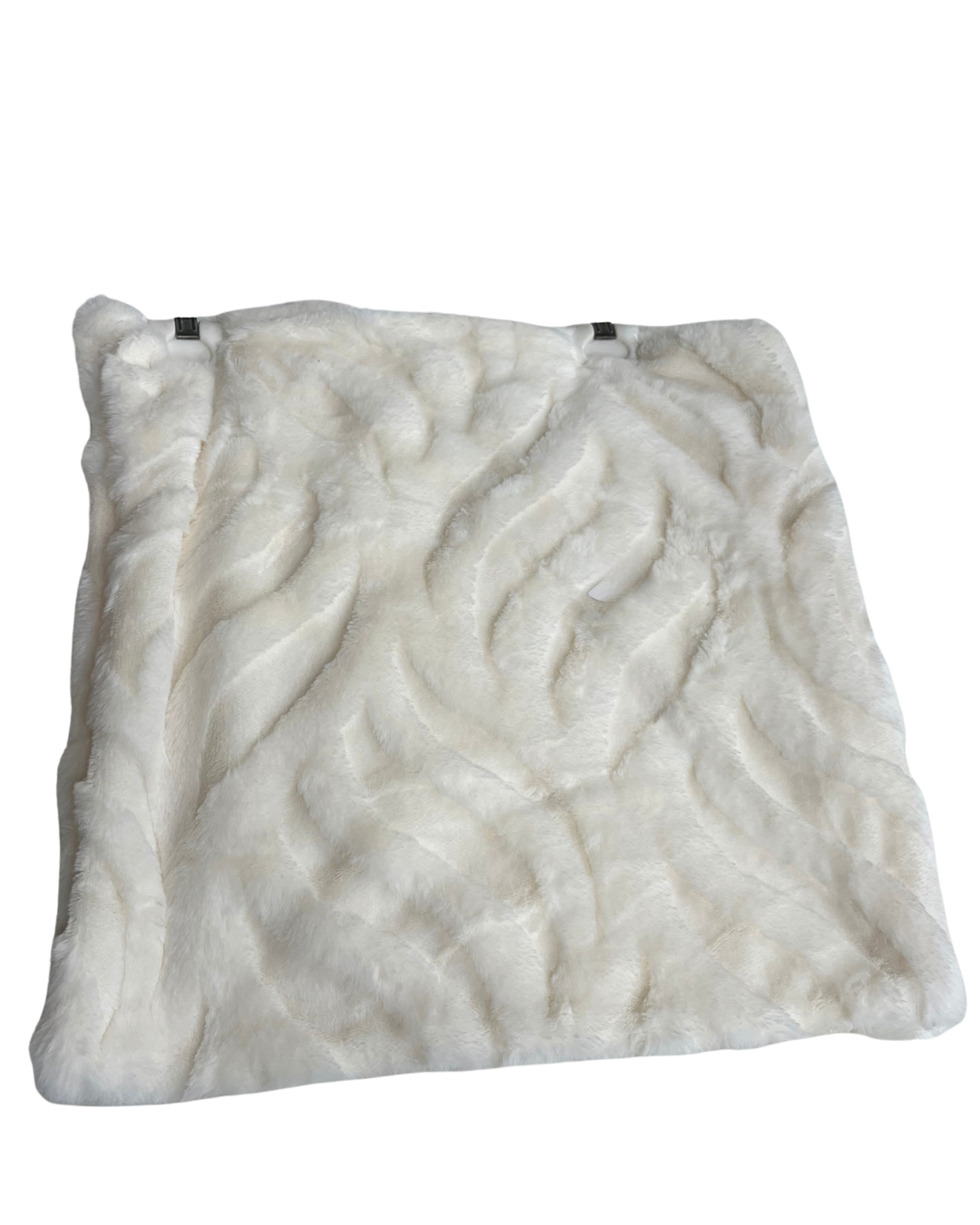 Throw Cushion Covers - Image 4